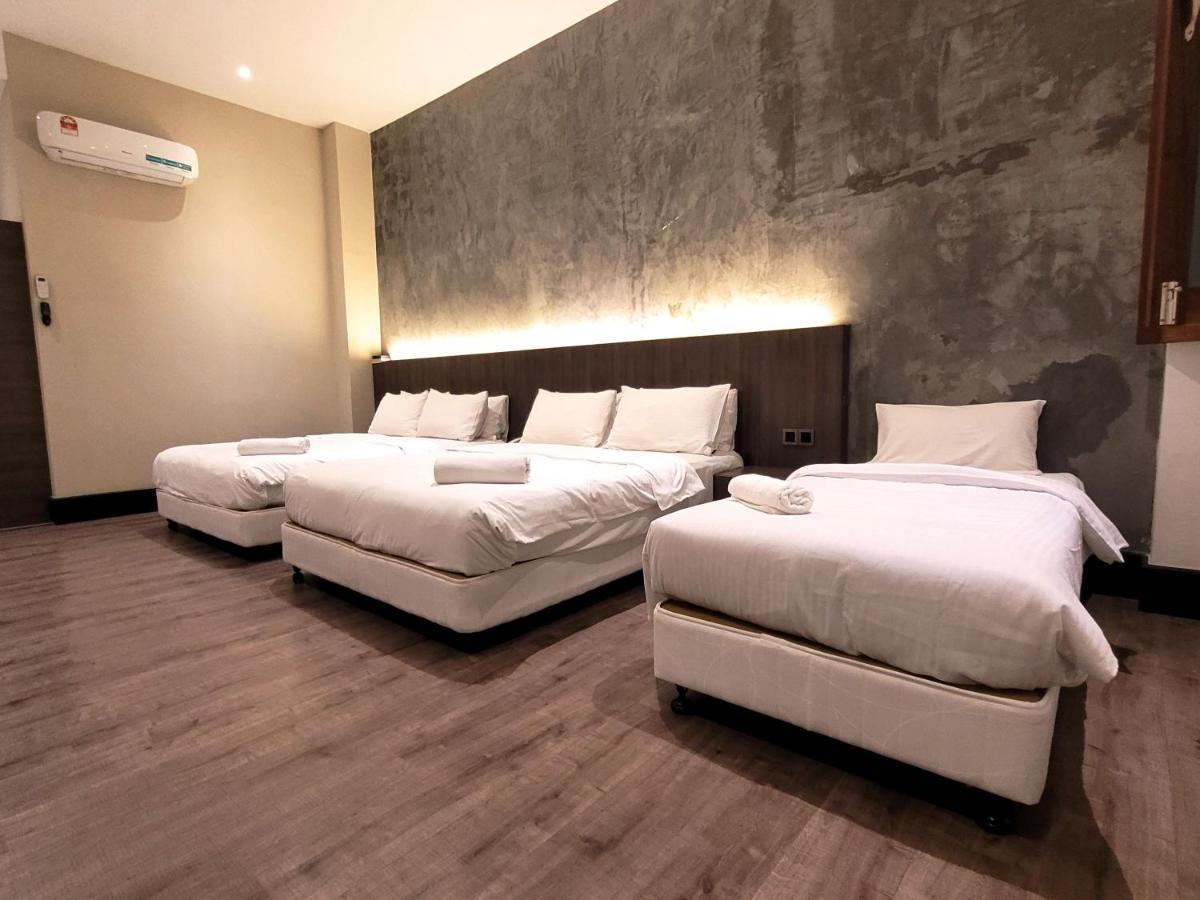 Hotel The Nines 3*